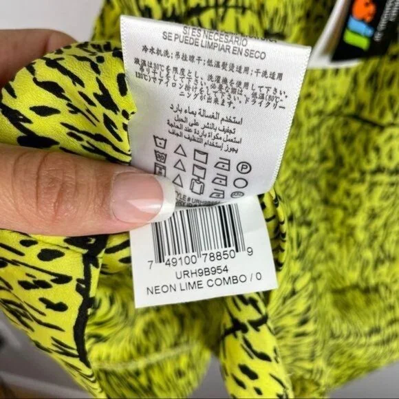 BCBGeneration Neon Lime Halter Neck Romper NWT New With Tags Women's Size 0 - Picture 7 of 12